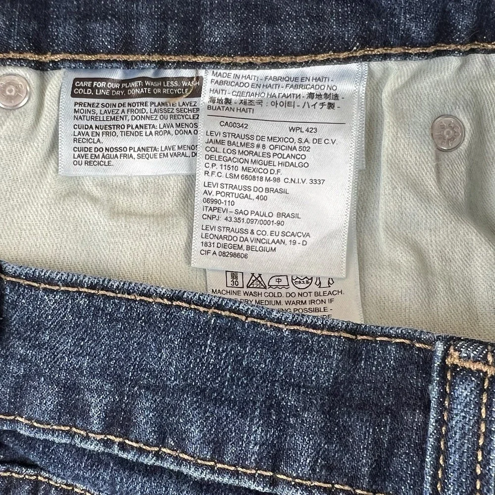 Levis 505 Mens Regular Fit Denim Shorts Medium Wash Blue W42 10